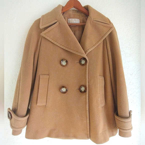 Michael Kors Jackets & Blazers - Michael Kors Camel wool peacoat Medium
